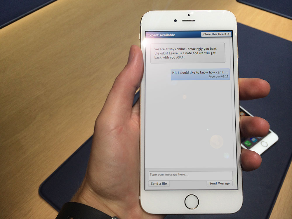 Hitsteps Optimized Mobile Chat
